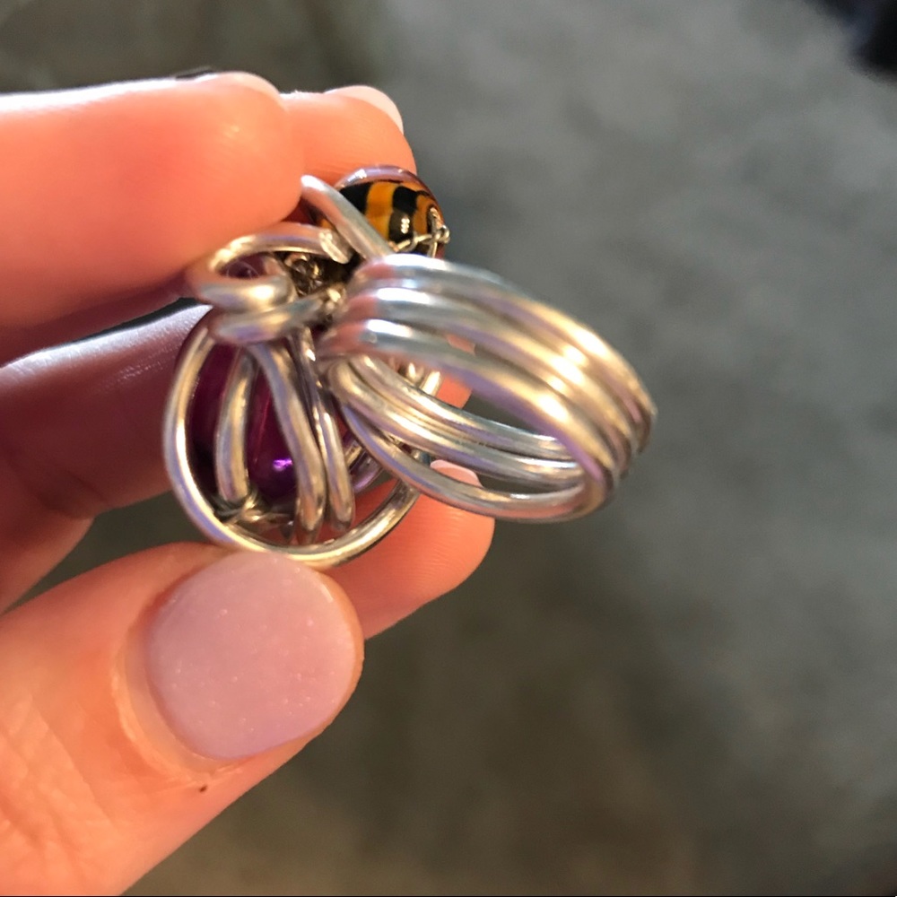 Bee Ring - Picture 3 of 4